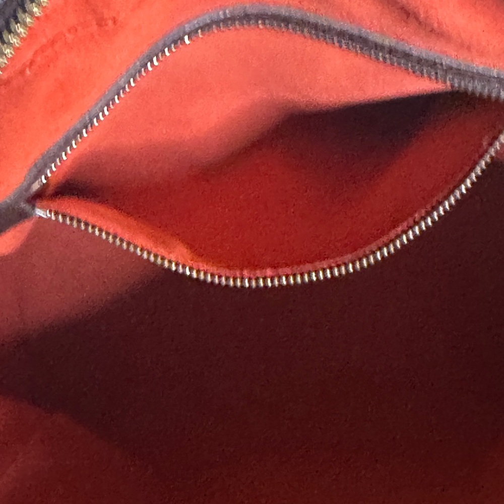 Louis Vuitton Damier Ebene Triana Bag. - Picture 7 of 13